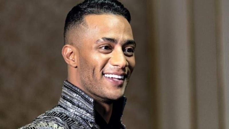 مؤلف يتهم محمد رمضان بسرقة قصيدة منه ويهدد بطلب عشرة ملايين جنيه تعويضاً