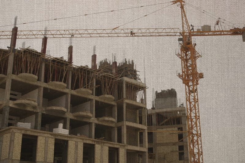 عشوائية السكن تحاصر ذي قار وتوزيع الأراضي لا يوقفها