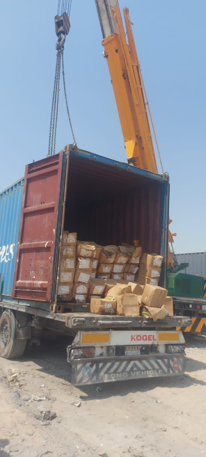 إتلاف محتوى 25 حاوية في منفذ ميناء أم قصر الشمالي