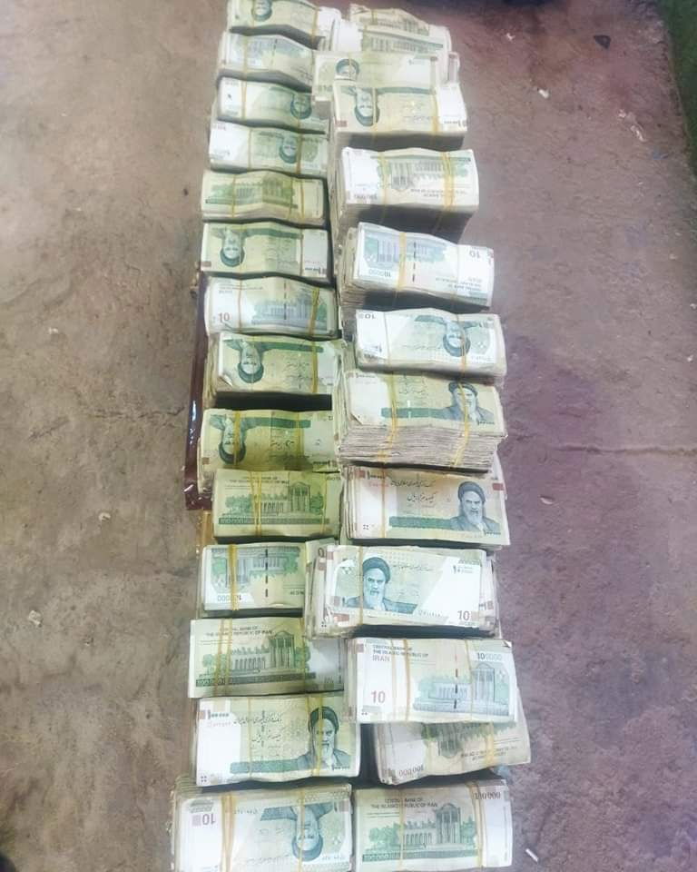 احباط عملية تهريب نحو 11 مليار تومان إيراني في العراق