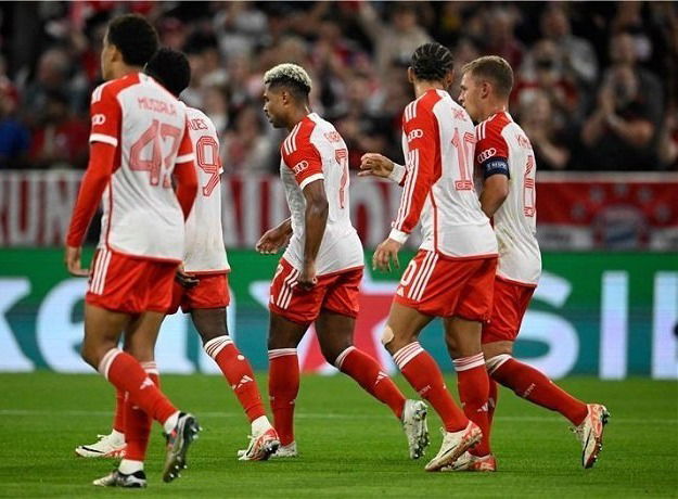 مانشستر يونايتد يضع مهاجم بايرن ميونخ هدفا لحل معضلته