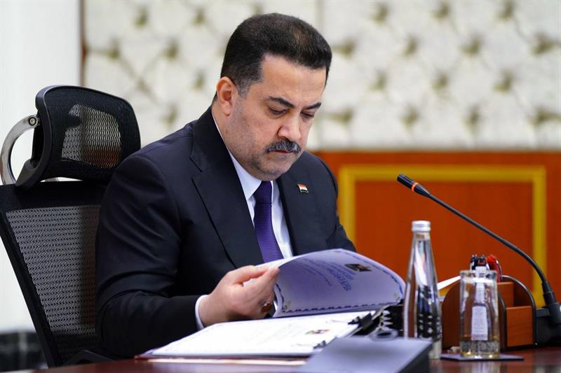 رئيس الوزراء يرأس اجتماع اللجنة العليا لتنفيذ مشروع طريق التنمية