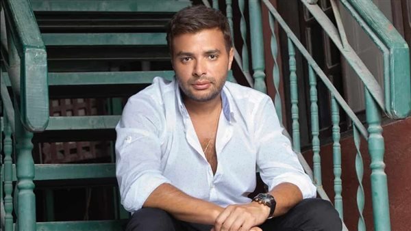 منحوه جائزة أفضل مطرب.. رامي صبري يرد الجميل للجمهور العراقي على طريقته الخاصة