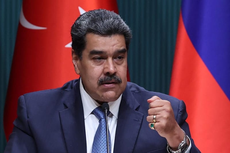 مادورو نطالب ببدء مفاوضات سلام فورا لكي يستعيد الشعب الفلسطيني حقوقه