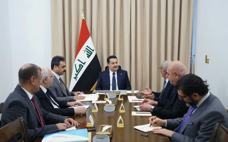 رئيس الوزراء يترأس اجتماعاً لمتابعة ملفّ الإصلاحات الإدارية للمنافذ الحدودية