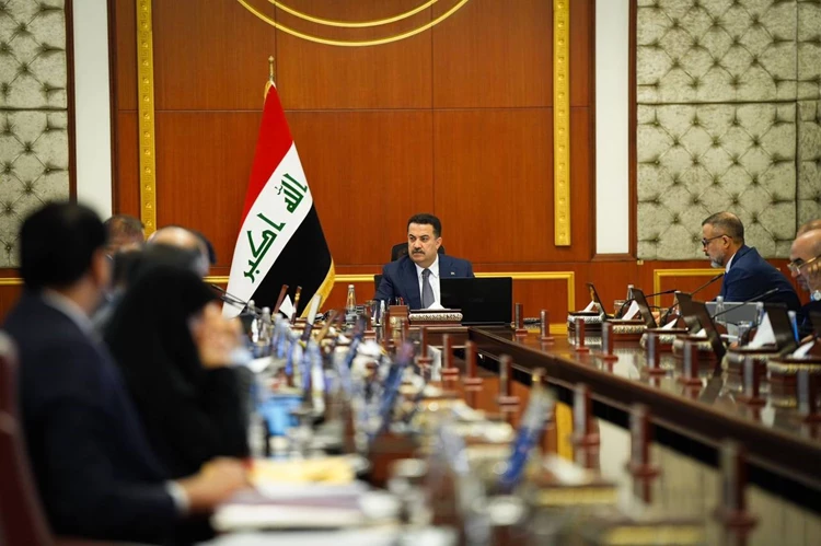 مجلس الوزراء يصادق على مشروع قانون الملاك لموظفي الدولة