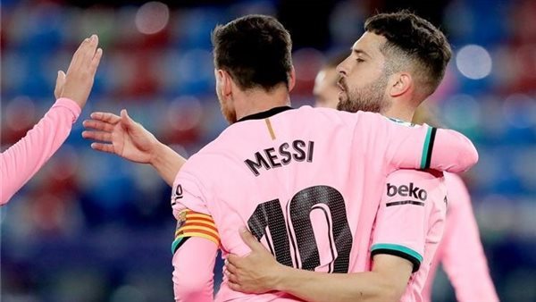 خارج حدود السعودية.. ميسي يطيح بنيمار من الهلال لهذا السبب