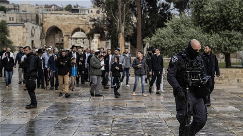 أدوا طقوسًا تلمودية.. عشرات المستوطنين يقتحمون المسجد الأقصى