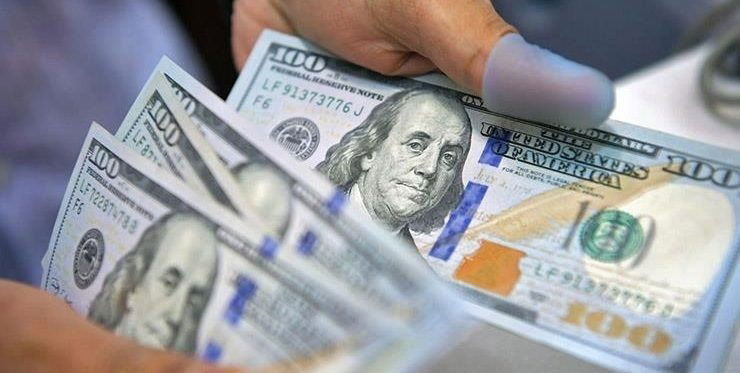 أسعار صرف الدولار تعاود ارتفاعها مقابل الدينار في أسواق بغداد وكردستان