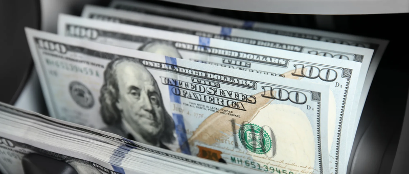 "بنسبة 86% ".. ارتفاع حوالات مزاد العملة من الدولار الى خارج العراق