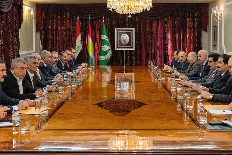 ما تأثير الخلافات الداخلية على "قوة الموقف الكردي" أمام بغداد؟