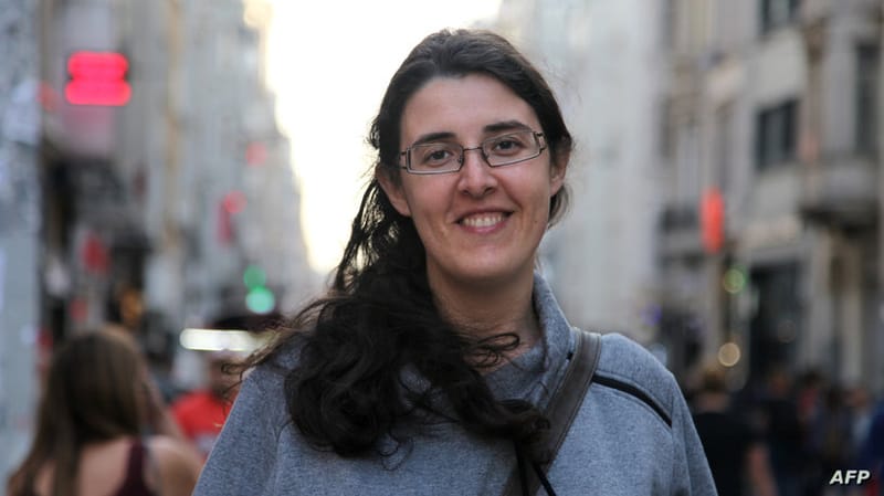 بالفيديو.. الباحثة الإسرائيلية المحتجزة في العراق تعترف بالعمل لصالح الموساد