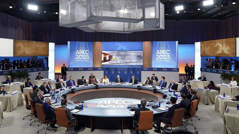 قمة "آبيك" تؤكد الحرص على إبقاء الأسواق مفتوح