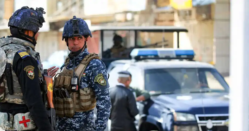 السلطات الأمنية تلقي القبض على 15 متهمًا وتضبط أسلحة وأعتدة ببغداد