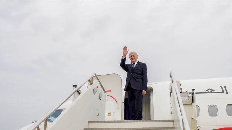 رفقة عدد من المسؤولين.. رشيد يغادر بغداد متوجها إلى أذربيجان