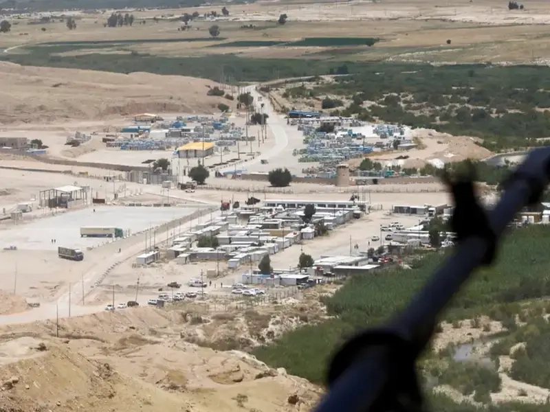 "لمنع الفلتان".. بناء أكثر من 100 برج مراقبة إيراني على حدود كردستان العراق