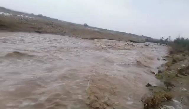 سيول ايرانية عارمة تقتحم ديالى عبر 7 وديان