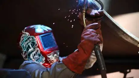 تصنيع جزء جديد من المحطة النووية على أرض مصر (صور)