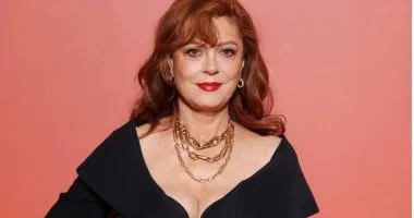 طرد النجمة الأمريكية سوزان ساراندون من عملها بسبب دعمها للفلسطينيين