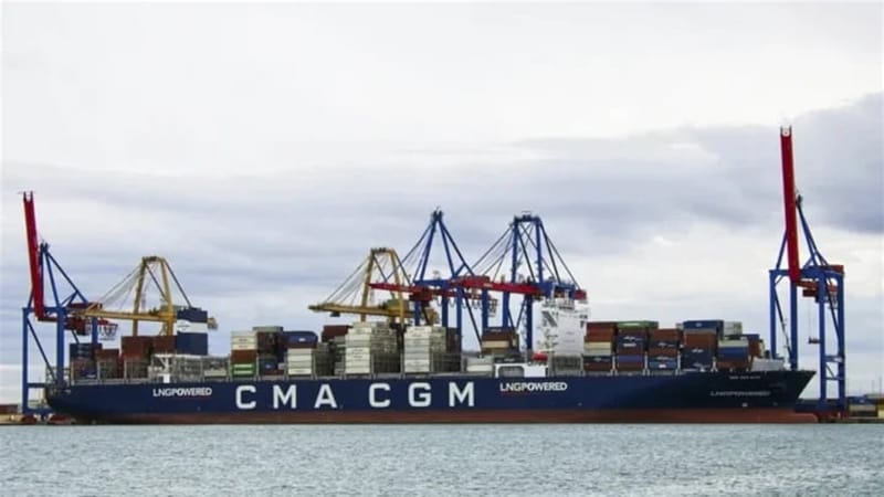 هجوم مُسير يستهدف سفينة "إسرائيلية" بالمحيط الهندي.. من يقف خلفه؟