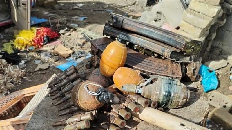 القبض على مطلوبين في الديوانية بحوزة أحدهما أسلحة ومخدرات..