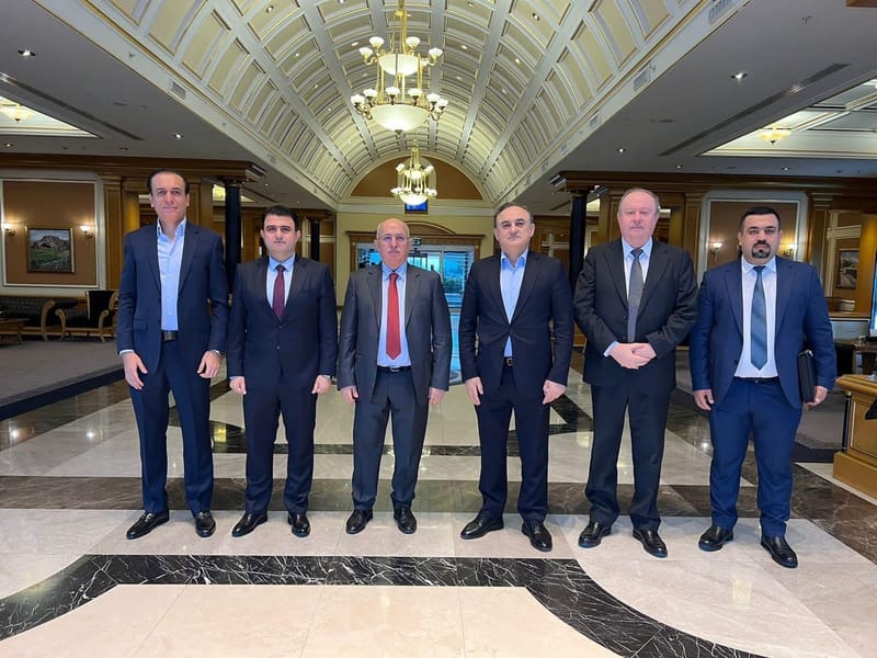 لبحث ملفات النفط والرواتب والموازنة.. وفد الاقليم يتوجه إلى بغداد