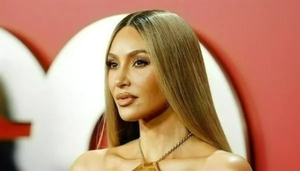 نتفليكس تفوز بحقوق عرض فيلم كيم كارداشيان المرتقب