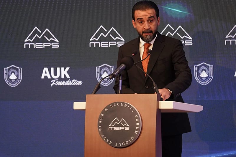 نحن أمة.. ونهاية رجلها