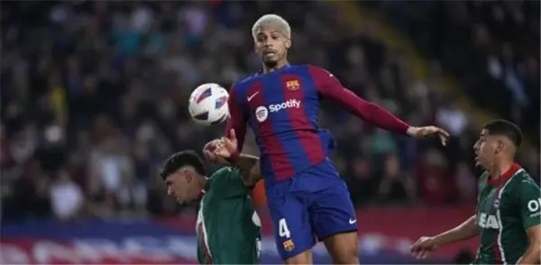 بايرن ميونخ يرغب في ضم آراوخو من برشلونة