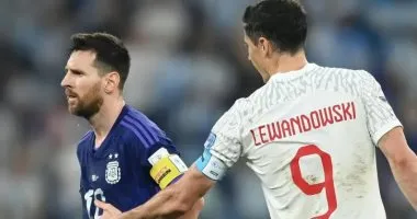 ميسي يعترف: نعم تجاهلت ليفاندوفسكي.. وفان جال أثار غضبي ولم يحترمني