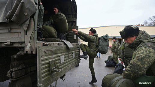 الدفاع البريطانية: روسيا تدفع لزوجات الجنود أموالا مقابل عدم الاحتجاج