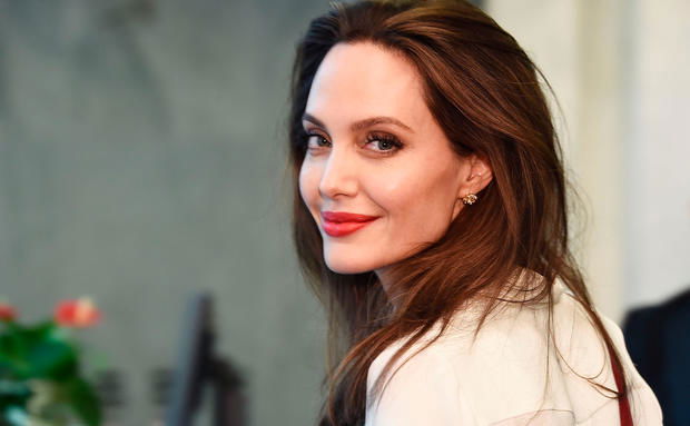 أنجلينا جولي: هوليوود مكان ضحل وأرغب في الاعتزال