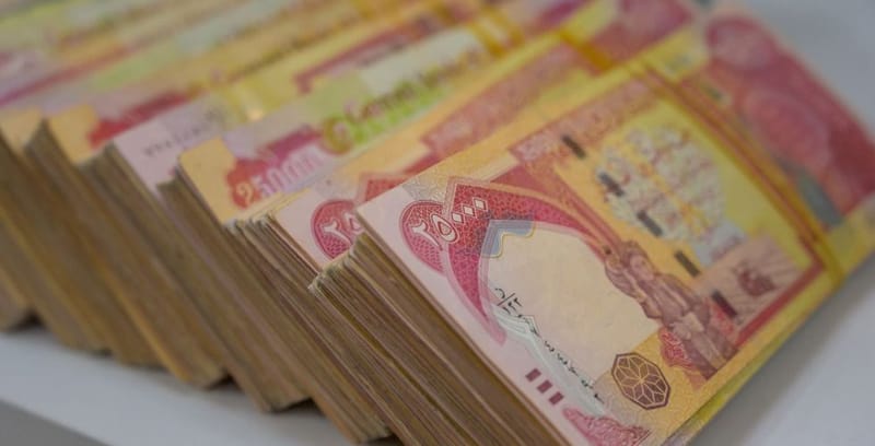 حكومة الإقليم توقع عقداً لتسلم 200 مليار دينار من مصرف الرشيد