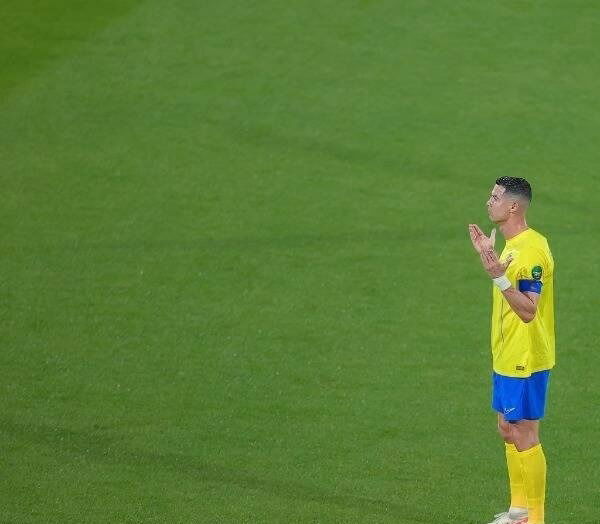 كريستيانو رونالدو يرد على "هتافات ميسي