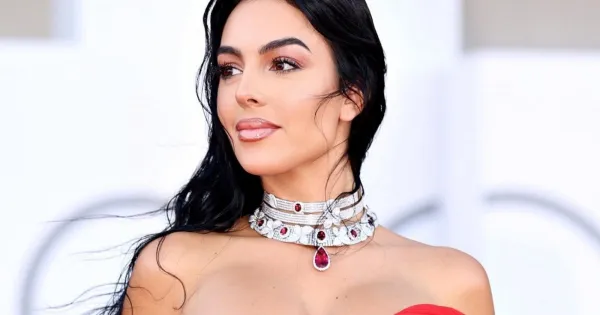 جورجينا رودريغيز باعت الأحذية ووالدها موزّع مخدرات..أسرار تظهر الى العلن