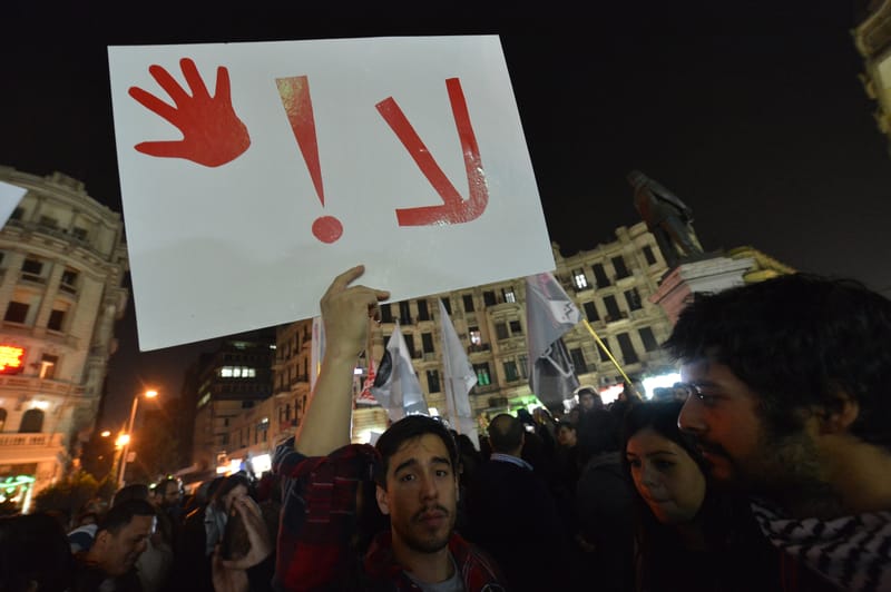 التحرش.. المجتمع يفاقم المشكلة بتسامحه مع المتحرش وتوجيه اللوم للضحية