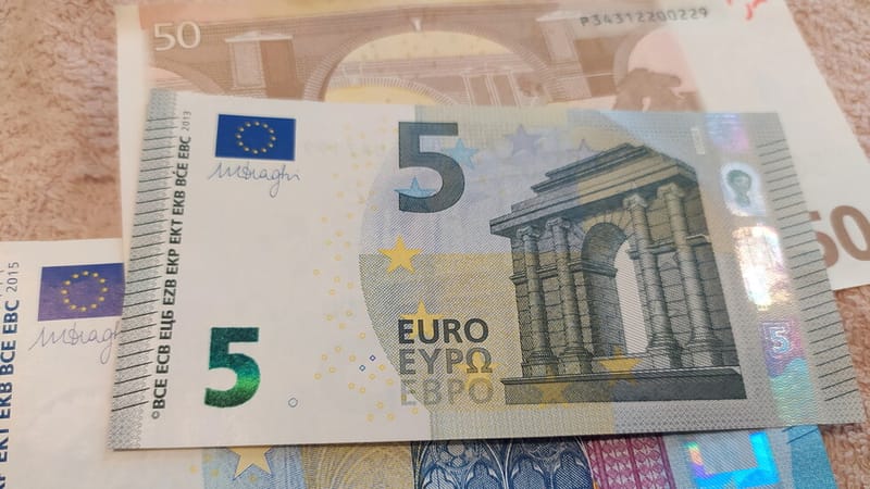 "فايننشال تايمز": حالات إفلاس الشركات في العالم تتجاوز مستوى 2008