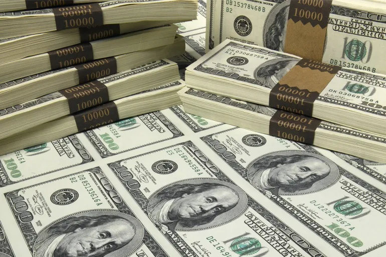 خلال أسبوعين.. المصارف الحكومية والأهلية العراقية تستورد 255 مليون دولار