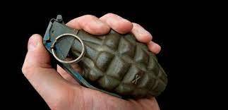 مقتل وإصابة 3 اشخاص في استهداف برمانة يدوية شرقي بغداد