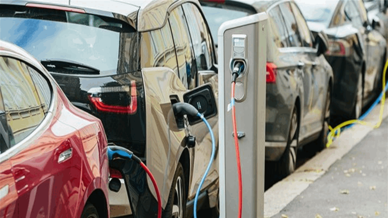 خلال 2023.. ارتفاع مبيعات السيارات الصديقة للبيئة بنسبة 84% في العراق