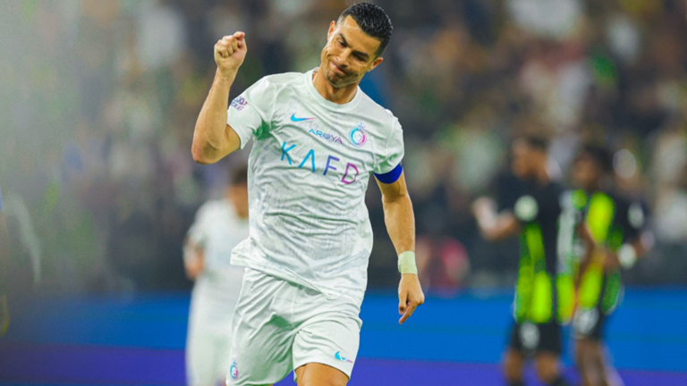 الدوري السعودي.. رونالدو يعادل رقم عمر السومة ويزحف نحو تحطيم الرقم القياسي لحمد الله