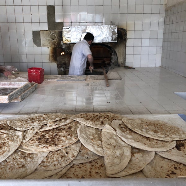 مركز اقتصادي عراقي يدعو لضبط وضع الأفران والمخابز وإيقاف الاستغلال والغش التجاري