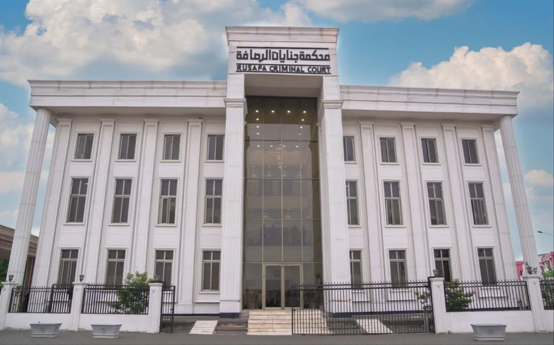 بينهم 7 ضباط.. السجن عشر سنوات بحق مدانين بتسجيل سيارات غير أصولية بصلاح الدي