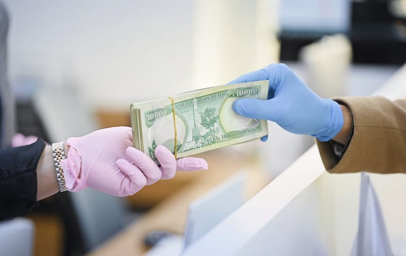 قروض العراق.. هل تذهب للمكان الصحيح أم لـ"السرقات"؟