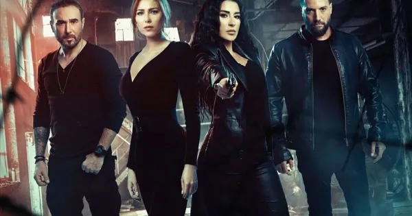 كم تقاضت كاتبة مسلسل "للموت" على بيع النسخة التركية منه؟