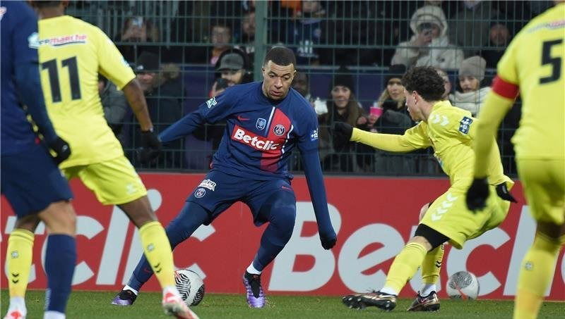 مبابي يناور على جبهتي باريس وريال مدريد