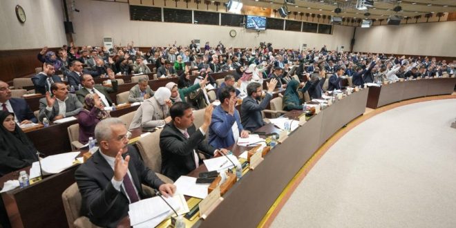 بعيداً عن القانون.. التوافقات السياسية لها اليد الطولى في حسم القضايا الخلافية