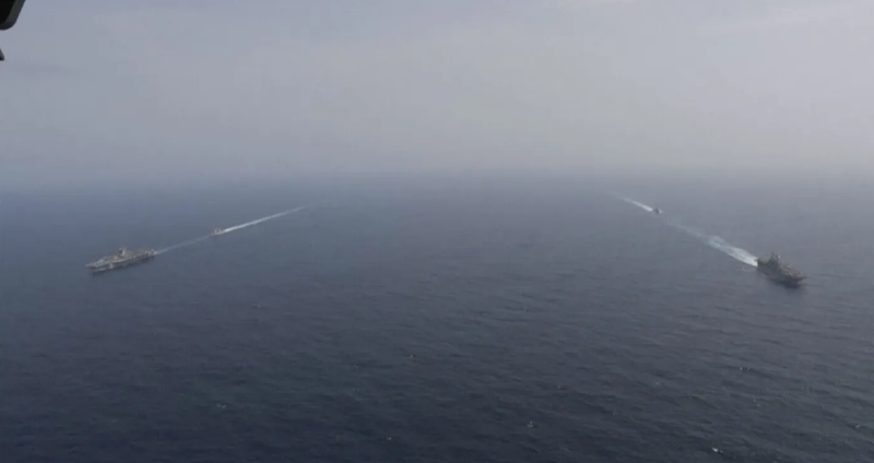 الجيش الأميركي يعلن وفاة جنديين فقدا في مداهمة لقارب إيراني