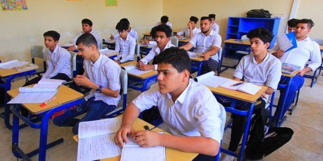 التربية تعفي التلاميذ من إرتداء الزي الموحد خلال الامتحانات