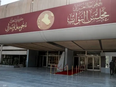 البرلمان يؤجل انعقاد جلسته نصف ساعة لعدم اكتمال النصاب القانوني